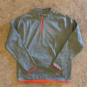 Champion Men’s 1/4 zip pullover.